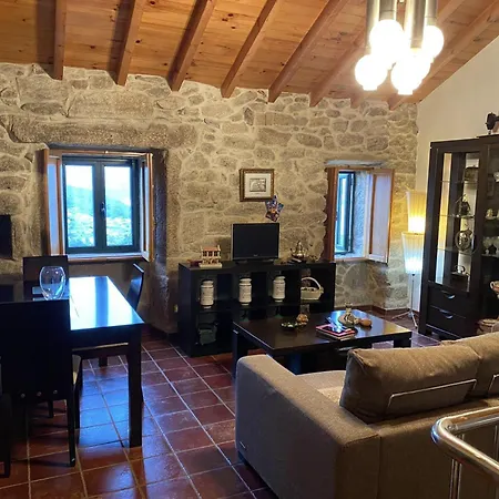 Casa Centenaria Con Vistas Al Mar A 15 Minutos De Vigo *